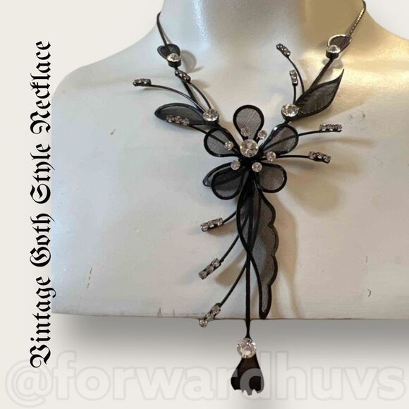 Goth Style Black Rhinestone Special Occassion Necklace - Picture 5 of 6